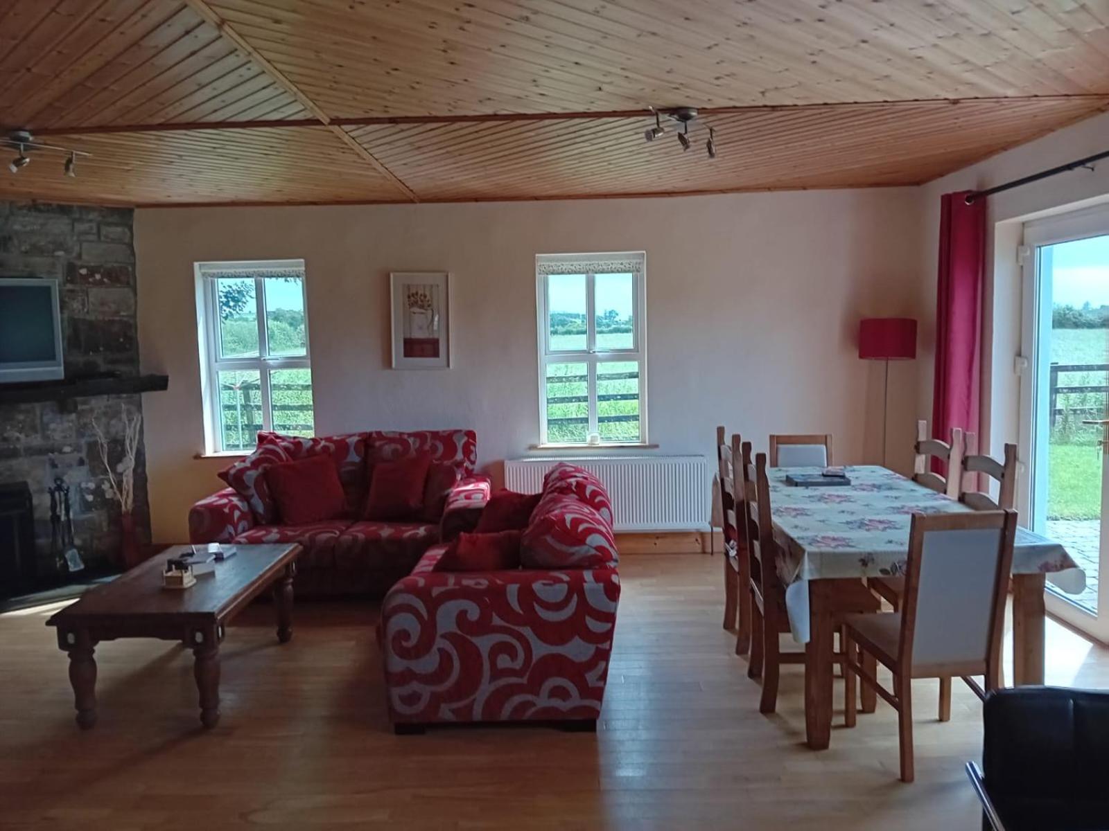 Katy Kellys Countryside Self Catering Cottage Roscommon Exterior foto